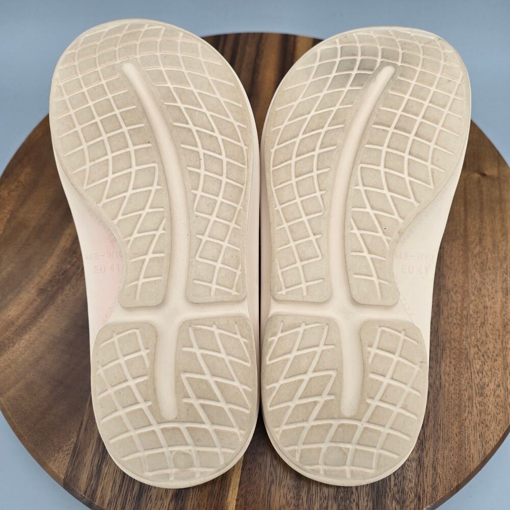 Oofos Ooahh Sandals Women's 10 Cream Slip On Comfort Sport Recovery Slides Shoes - Picture 6 of 7